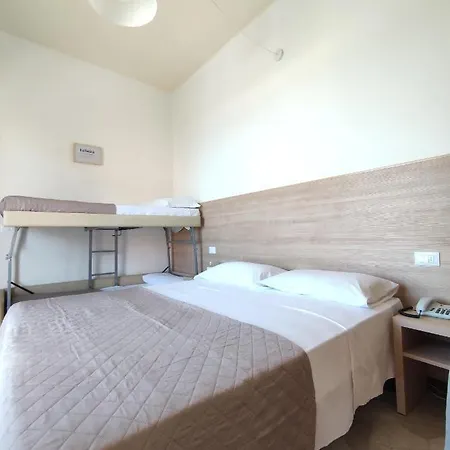 Galassia Hotel 3*