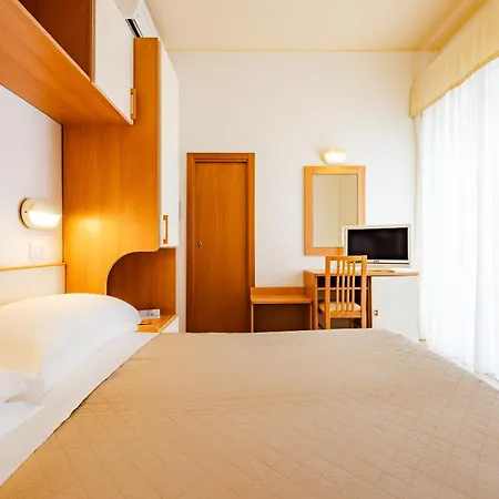 Galassia Hotel 3*